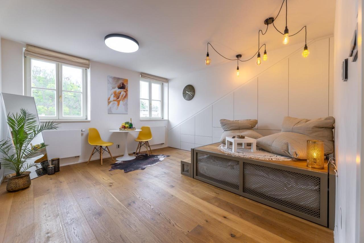 Luxurious, Charming Studio Perfect For Couples Prague Extérieur photo